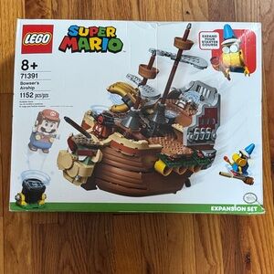 LEGO Super Mario Bowser's Airship Adventure Set - Brown, Red, Black